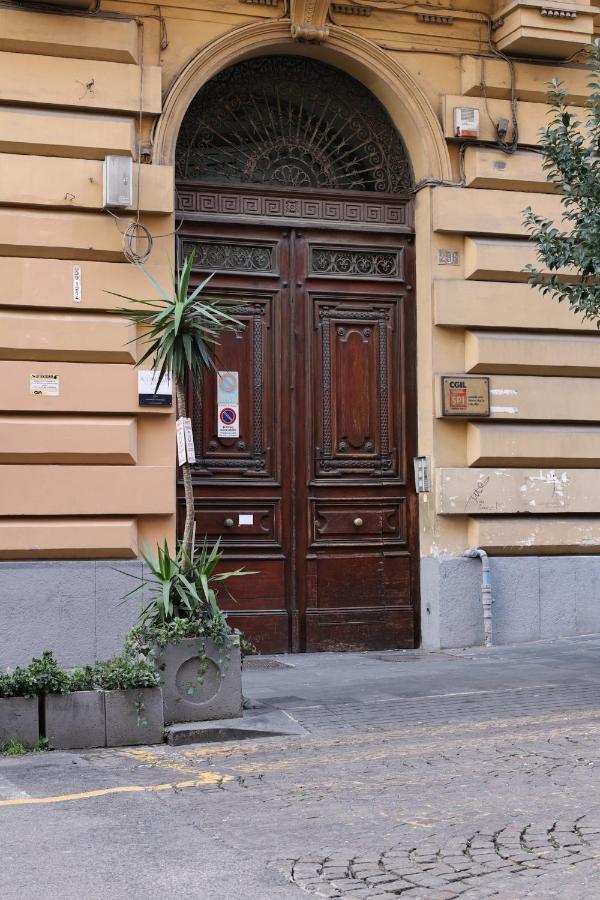 Quatrum Napoli - B&B Экстерьер фото